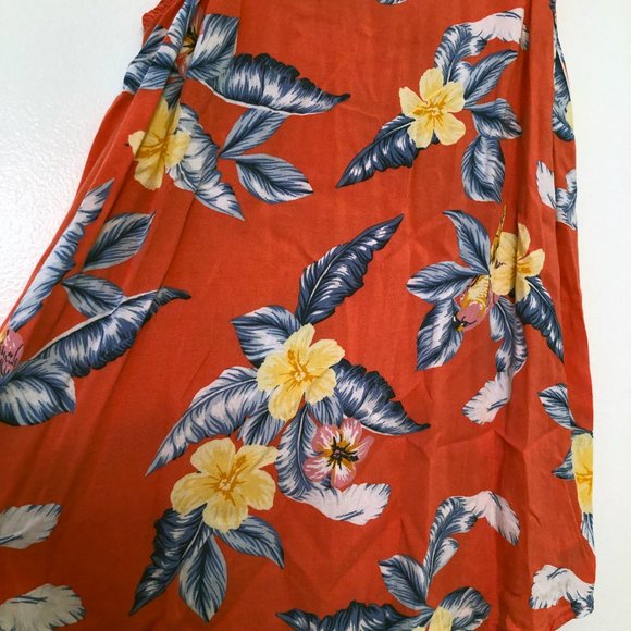 Old Navy Sleeveless Blouse in Pink Tropical Print Size XS - Picture 9 of 10